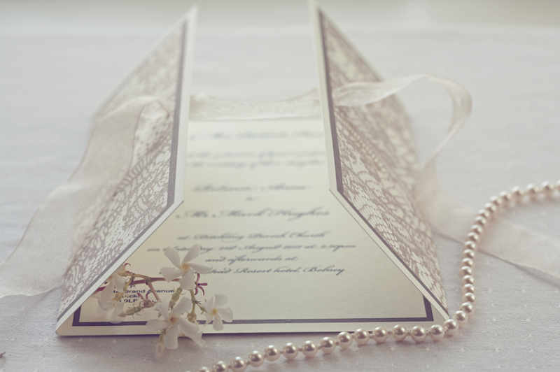 invitatie de nunta cu perle